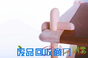 用青春的力量“去生活” 直击广美家具设计