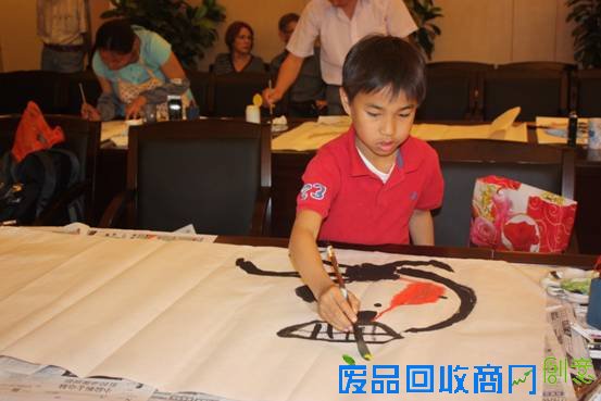 外国人汉语及中华才艺大赛举行书法、中国画、剪纸比赛