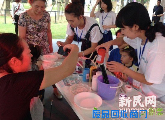 盘子也有“春天”市民DIY创意1500只盘子