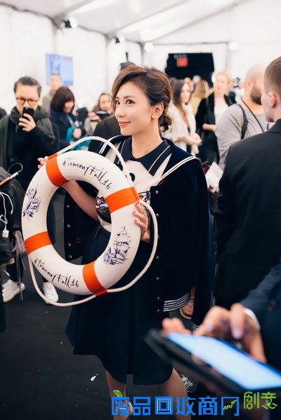 贾静雯后台花絮