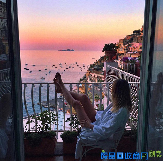 唯美“窗台写真”风靡网络（组图）人民快报网