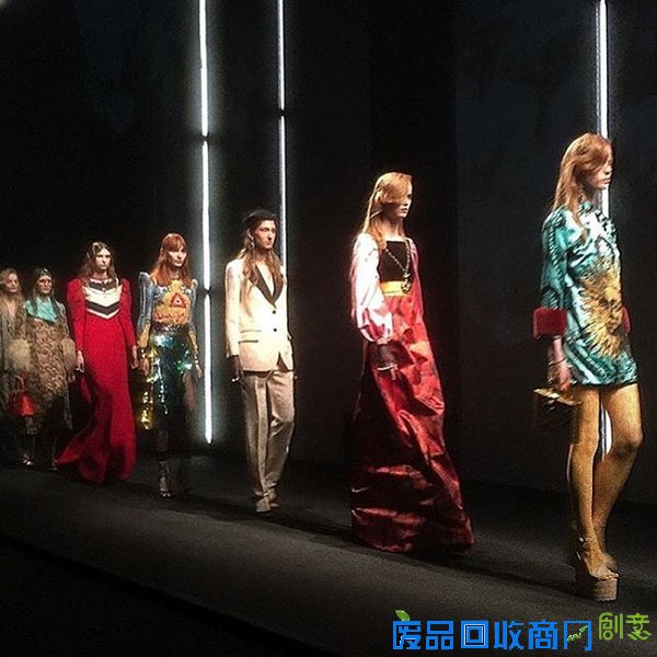复古又诗意的Gucci 让小S和张雨绮都爱得不行