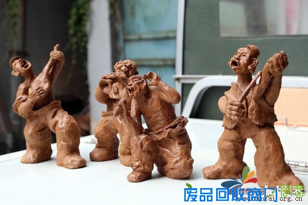 巧手捏泥人 惟妙惟肖让人爱不释手