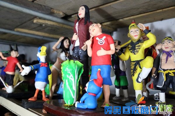 巧手捏泥人 惟妙惟肖让人爱不释手
