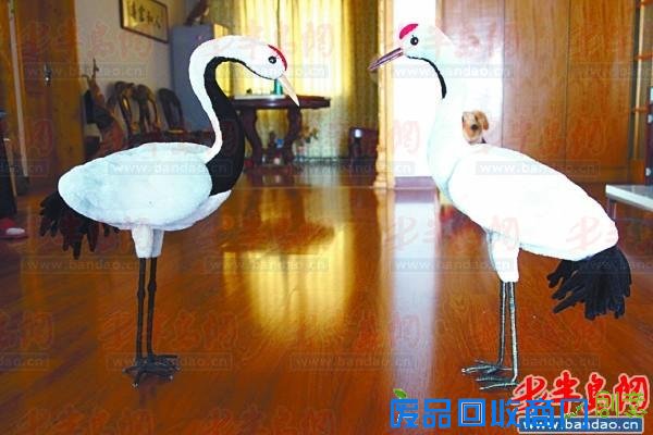 废布回炉变布艺禽鸟 八旬老太两年创作百余只