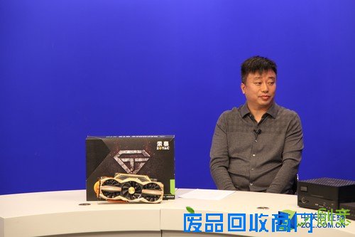 桂洪刚先生和索泰显卡