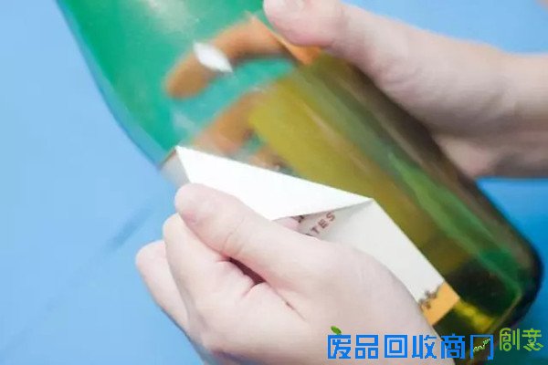小创意，6步教你做酒标装饰画