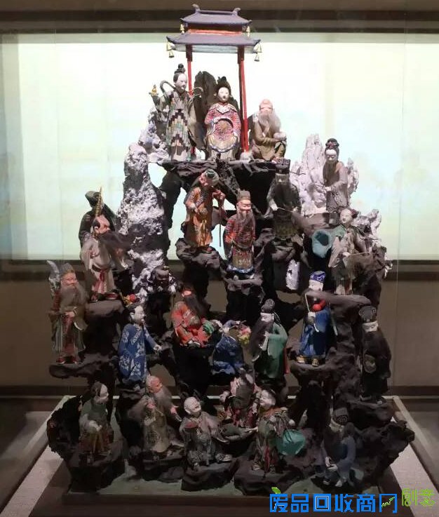 无锡博物院 两团泥巴之间