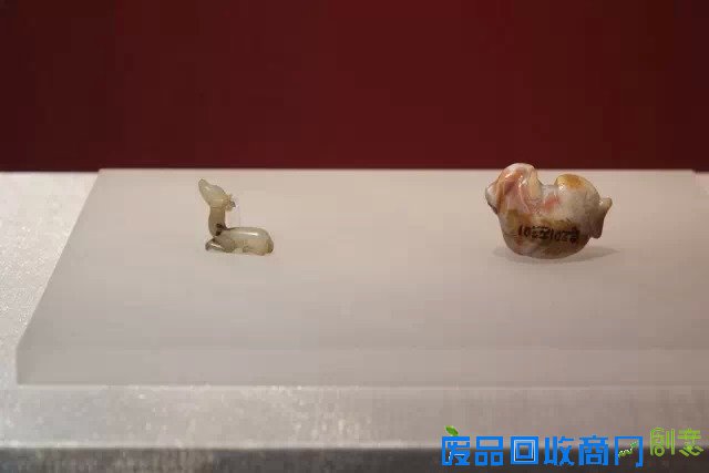 无锡博物院 两团泥巴之间