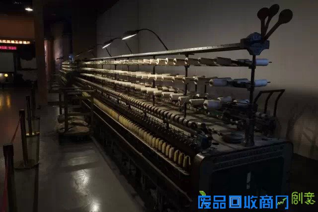 无锡博物院 两团泥巴之间