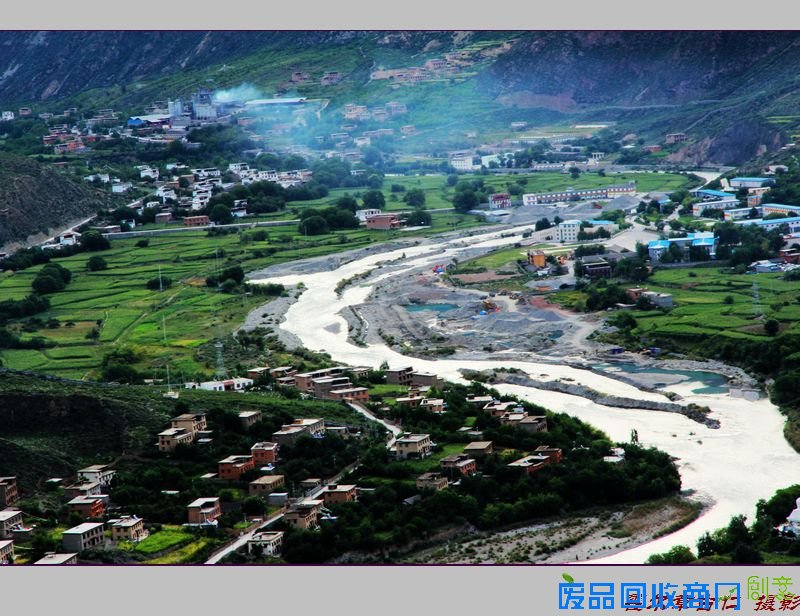 国家文化部将巴塘县正式命名为中国民间图片