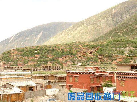 国家文化部将巴塘县正式命名为中国民间图片