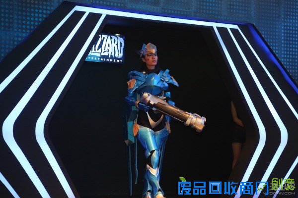 2015暴雪COSPLAY大赛选手现场风采展示