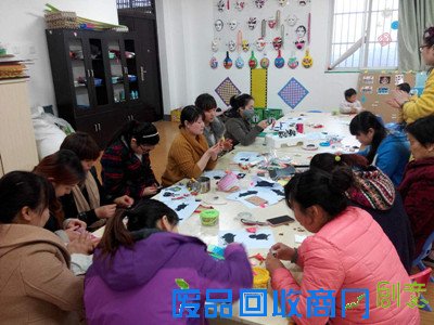 临潼 栎阳中心幼儿园开展教职工剪纸比赛活动 