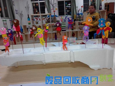 临潼 栎阳中心幼儿园开展教职工剪纸比赛活动 