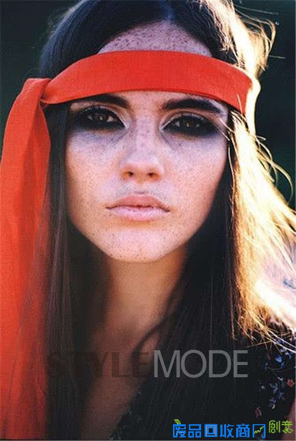 在讲今年的音乐节穿着之前 你需要先了解什么是Woodstock