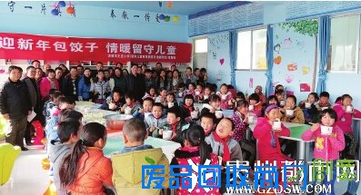 贵阳举办多种趣味创意活动迎新年 令人大开眼界