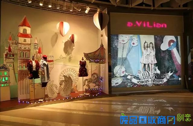 AYilian阿依莲女装2016“梦幻天鹅堡”秋季时装秀场直击图片