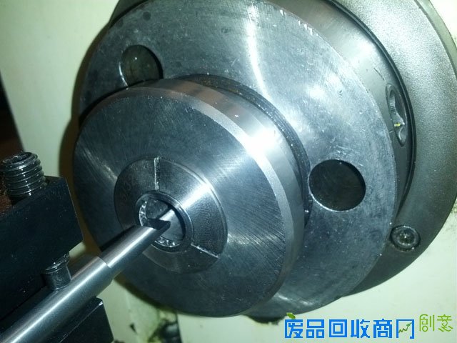 极客时代：教你如何打造LED发光订婚戒指