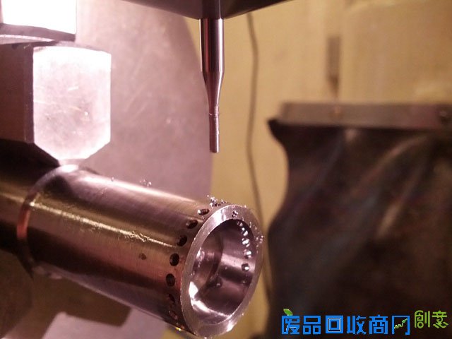 极客时代：教你如何打造LED发光订婚戒指