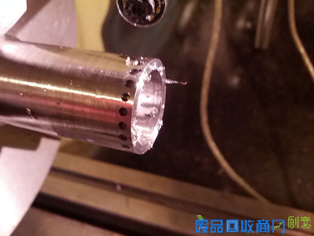 极客时代：教你如何打造LED发光订婚戒指