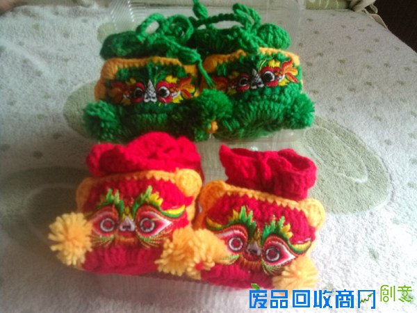 纯手工编织婴儿连脚裤 虎头鞋