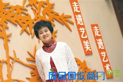 金辉：小剪纸撬动大美育