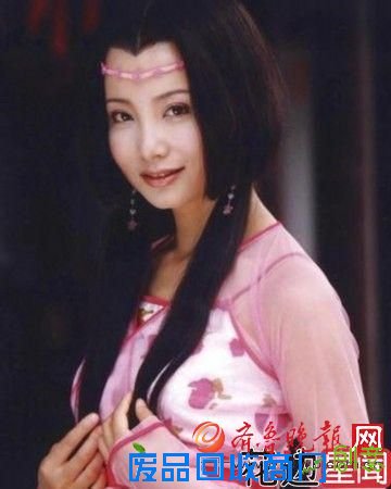 重庆男孩被最难考大学录取 阿联酋的大学录取率比哈佛还低 盘点娱乐圈的学霸