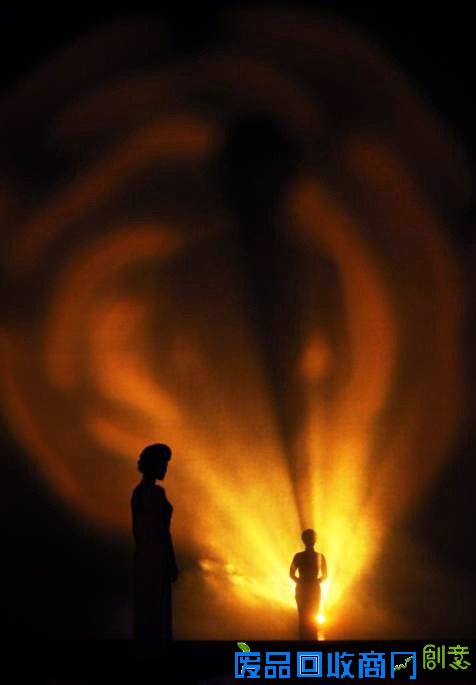 组图：自带CP感！胡歌与前女友绯闻女友同台