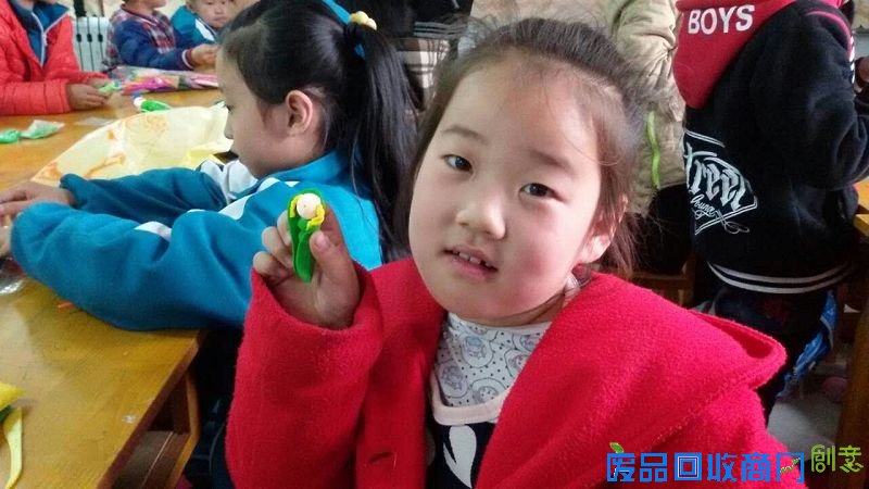 泥塑课又开课了—— 步云小学一年级十班