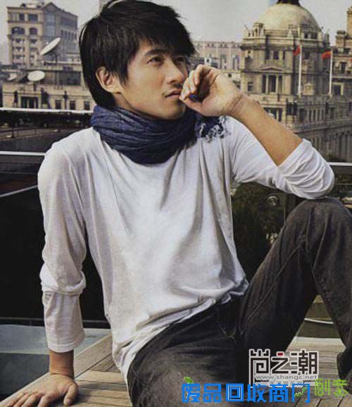 韩寒经典语录秒杀郭敬明