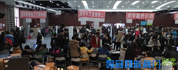 上海视觉艺术学院2016年校考落幕 成绩4月初可查