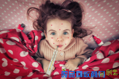 超强老爸携女用创意颠覆视觉想像