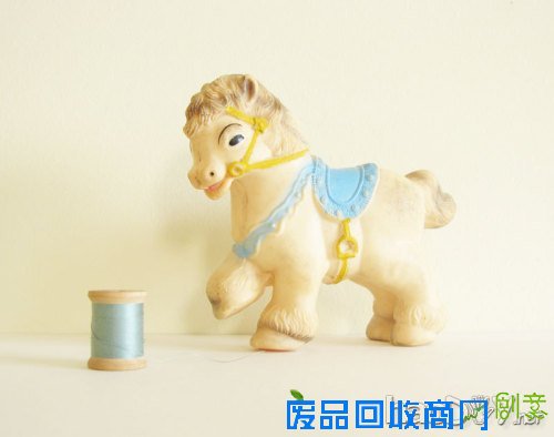 制作创意家居饰品 利用旧物制作漂亮的家居摆件