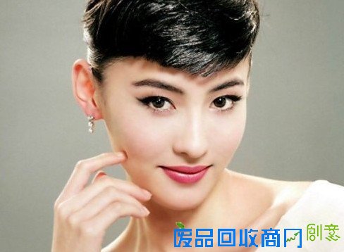 离婚后反而更抢手的女星 人气有增无减大放异彩