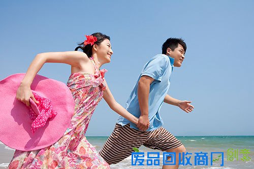 求求你嫁给我吧 16种别具创意的求婚方式(图)