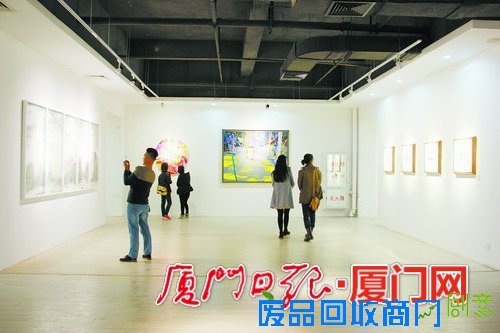 两大重磅艺术展亮相集美 摄影大师珍贵原作首次来厦