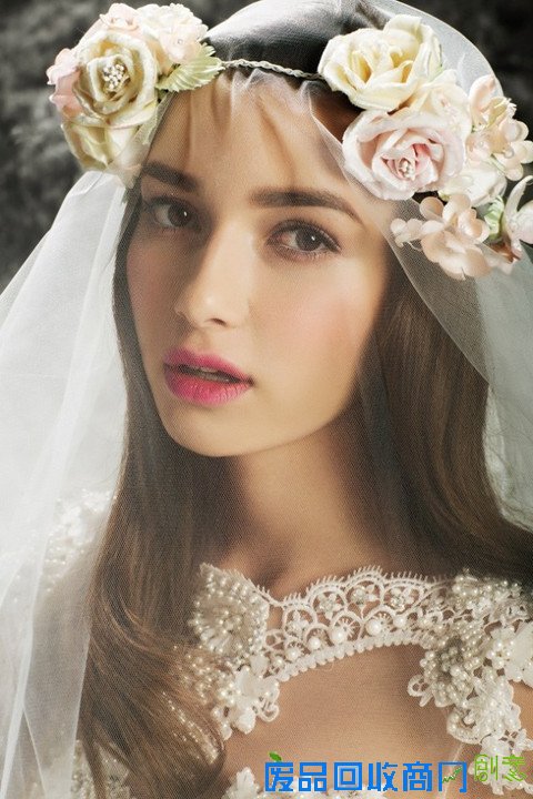 超级迷人新娘装！欧式复古新娘造型