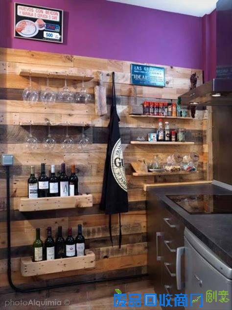 16个省钱的迷人DIY家庭酒吧创意设计