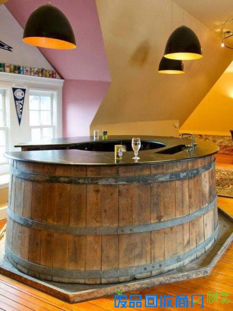 16个省钱的迷人DIY家庭酒吧创意设计