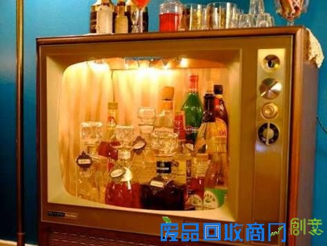 16个省钱的迷人DIY家庭酒吧创意设计