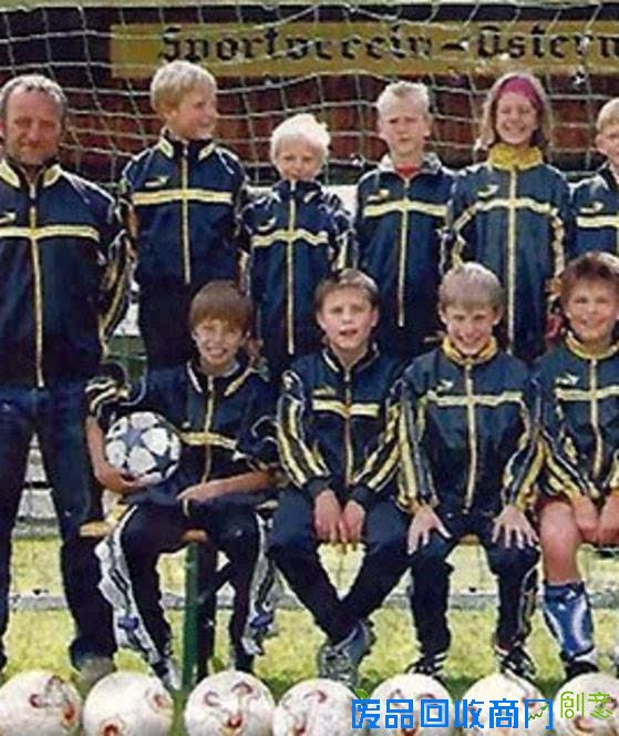 魏格尔囧事：曾因香肠而坐板凳