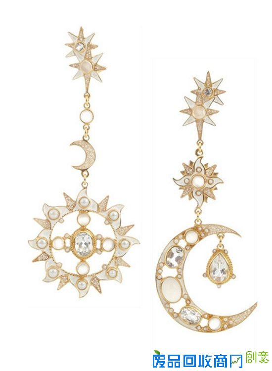 明星大爱珠宝花朵元素肆意绽放