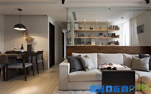 由浅至深营造温馨的创意公寓