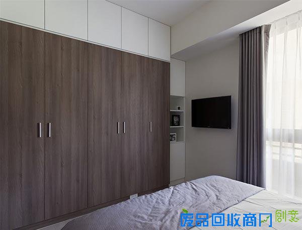 由浅至深营造温馨的创意公寓