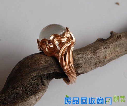 查看《珠宝的一些小设计》原图，原图尺寸：492x411