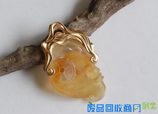 查看《珠宝的一些小设计》原图，原图尺寸：541x391