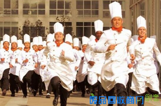 上海新东方：学厨师什么专业好？职业规划师为您“量身定做”