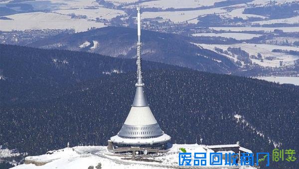 开脑洞还是有创意 住进世界上最独一无二的奇怪酒店