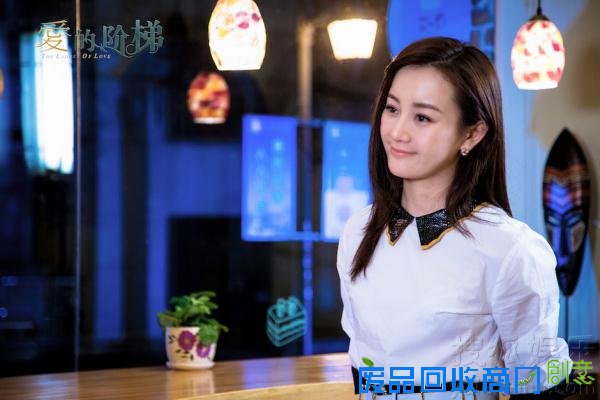 张檬《阶梯》曝高颜值剧照痴情虐恋诚意满满